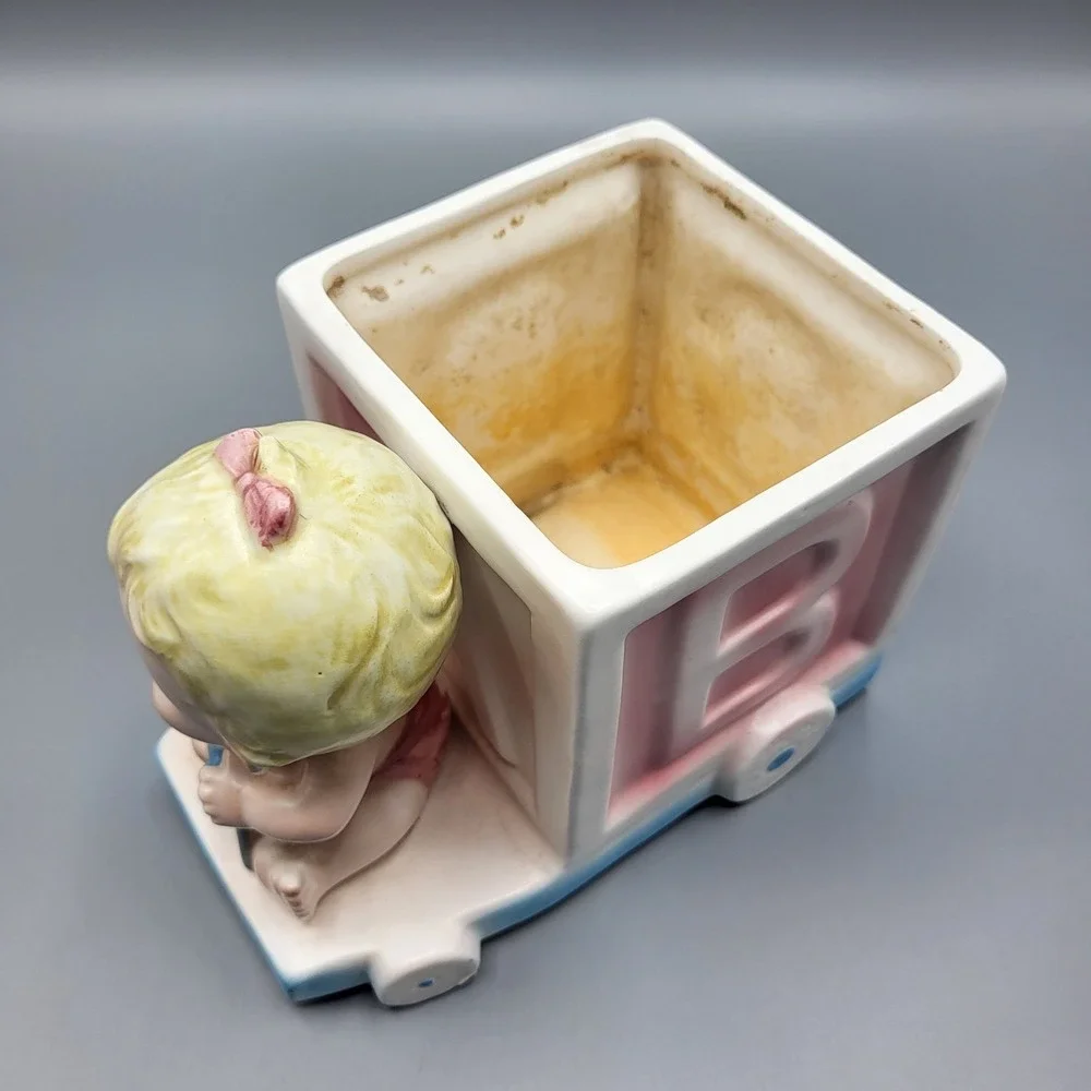 Enesco Baby Girl Alphabet Block Cart Planter Vintage Japan E-6127 Pink Blue READ